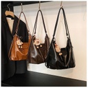 CR8876Black-8351