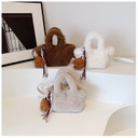 CR8905White-5112