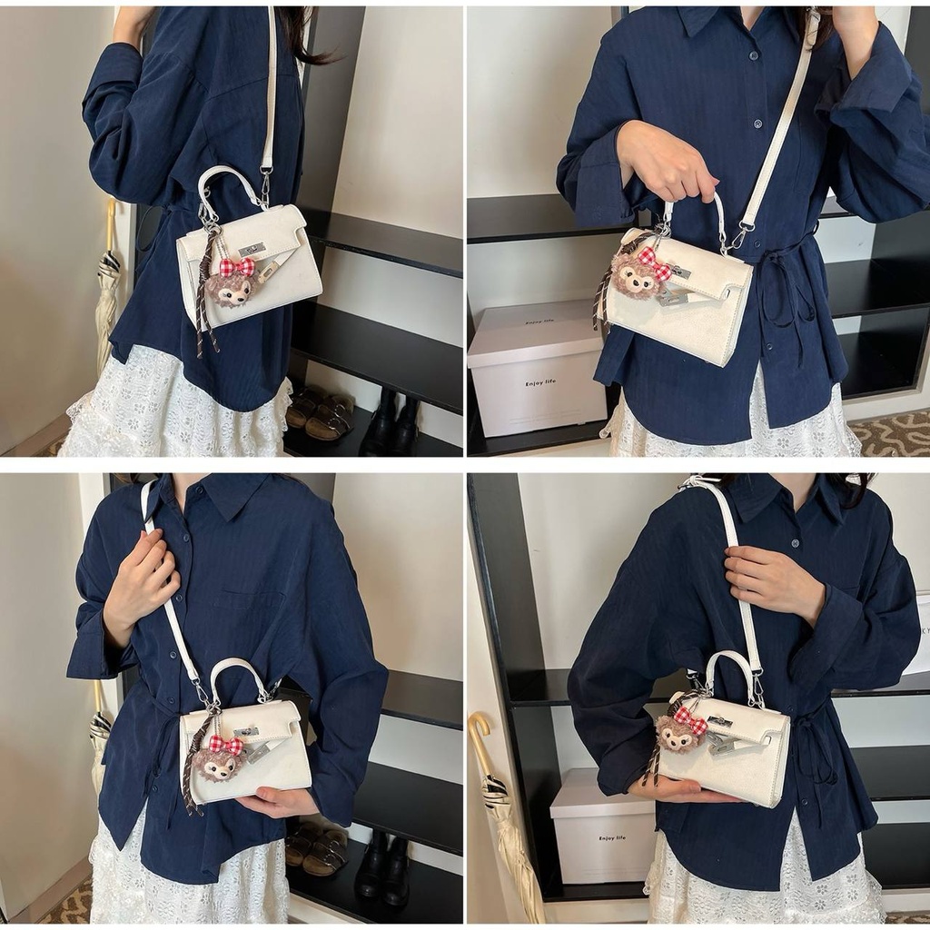 CR8972White-6611