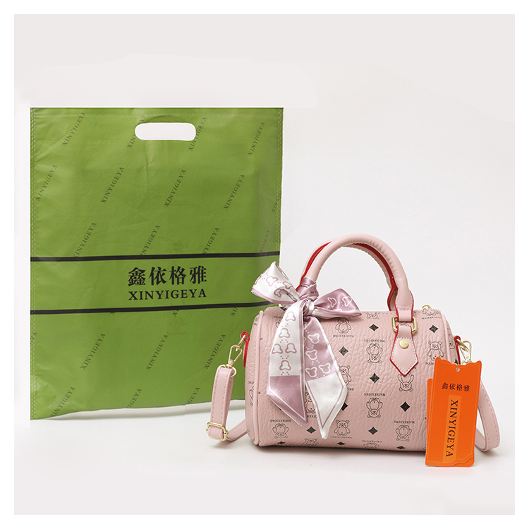 CR8650BearPink-00137
